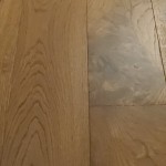 parquet contrecollé Streetfighter 158, parquet Lalegno chêne fumé verni, parquet bois large lame 158, sol bois design contemporain, parquet salle de vie chêne fumé, sol intérieur robuste et esthétique, parquet contrecollé haut de gamme