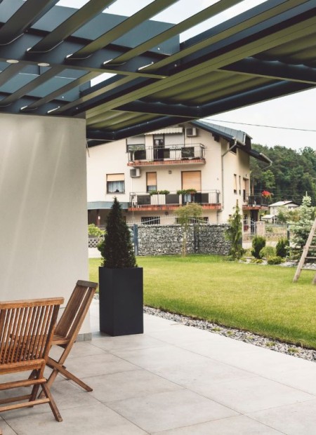 ENTRETIEN DALLES EXTÉRIEURES : TENDANCES, CONSEILS ET AVANTAGES